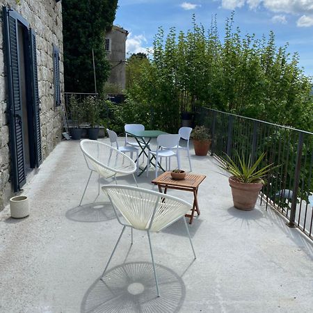 Tres Beau Studio Avec Terrasse Цонца Екстер'єр фото